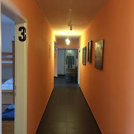 Marina Auberge de jeunesse *