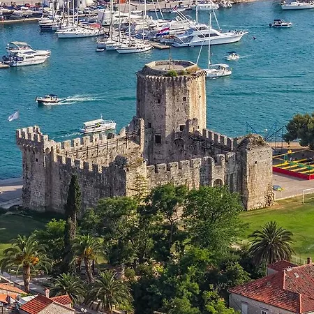 Marina * Трогир